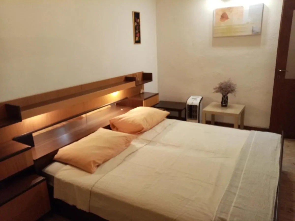 Casa Lauro Hotel Pula 0*,  Croatia